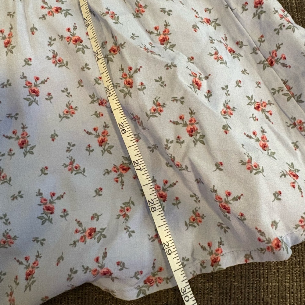 Garage floral dress light blue. fit and flare style. - Picture 4 of 4